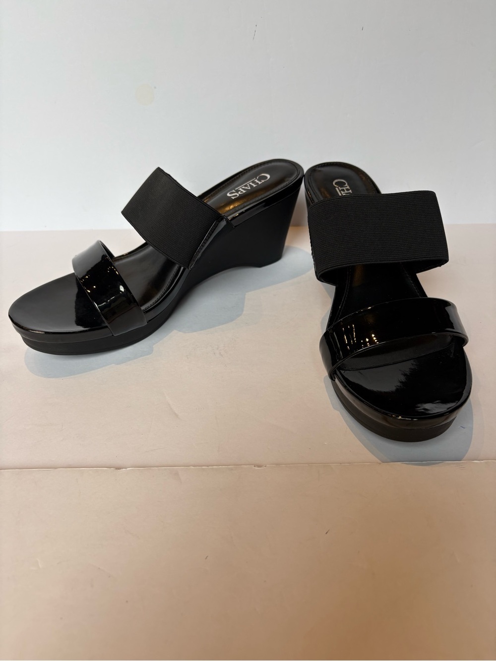 Chaps Women's Black Patent Wedge Slide Sandals Size 10B Look new!